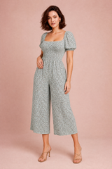 Blommig jumpsuit med fyrkantig hals