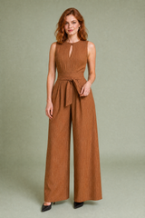 Randig jumpsuit med markerad midja