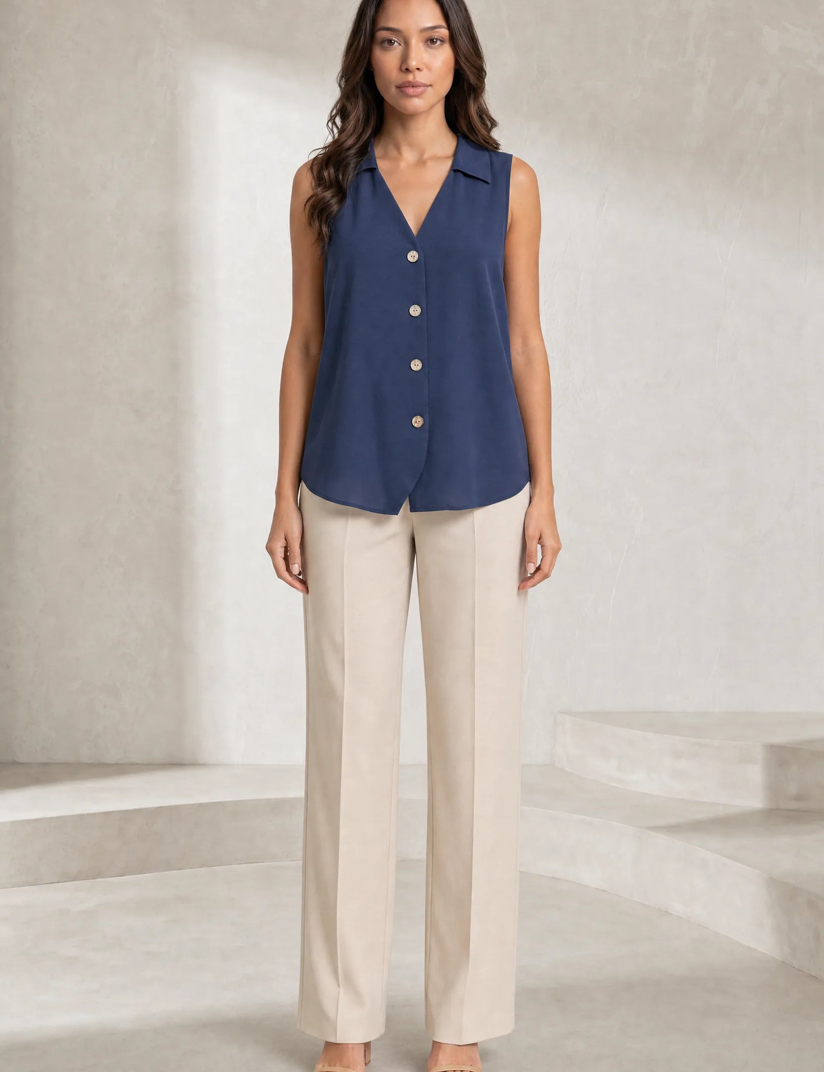 Blouse sansmanches col en V | Lounelle Paris