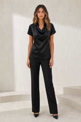 Blouse satinée encolure drapée