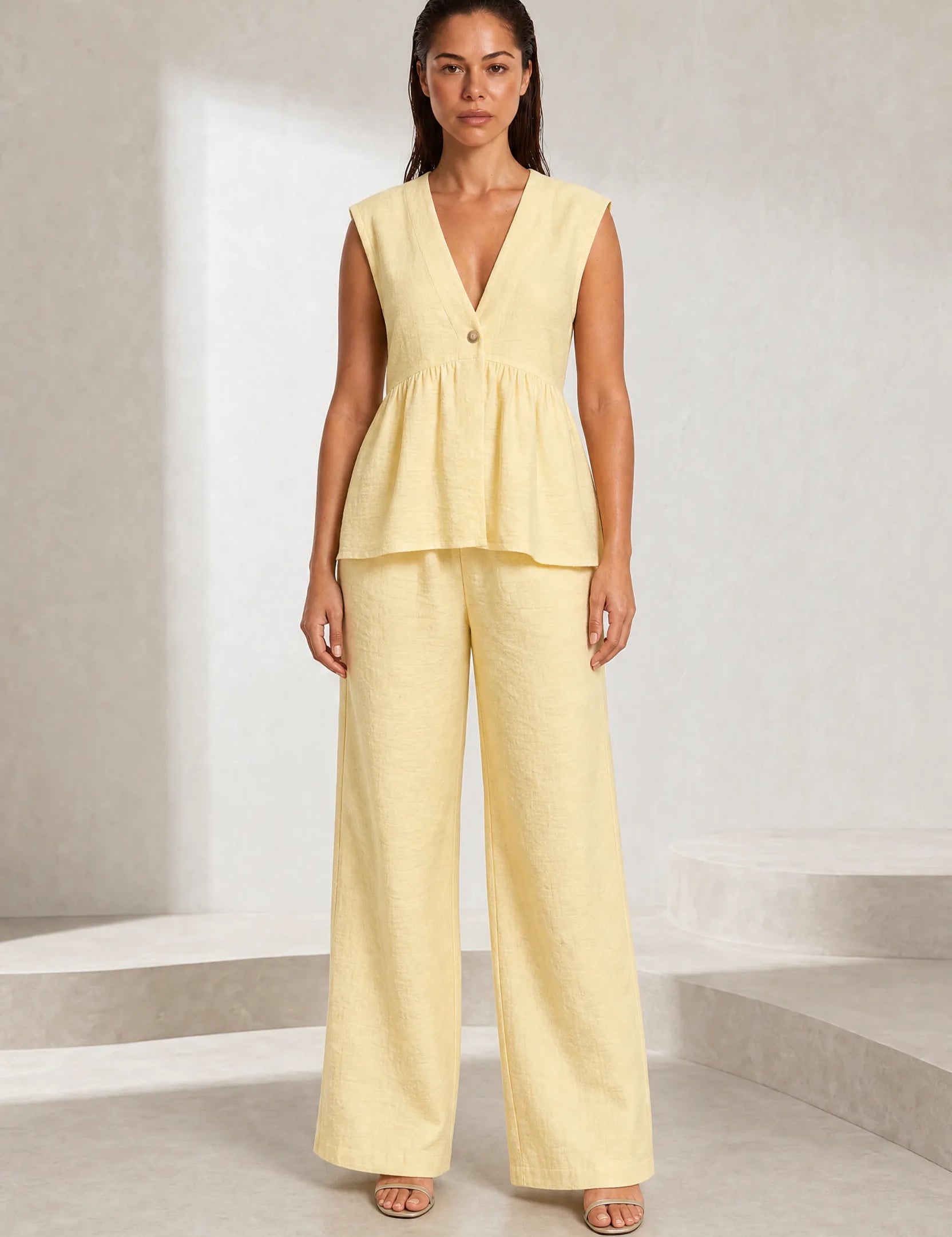 Ensemble pantalon jaune col V | Lounelle Paris