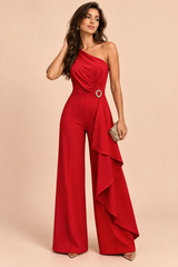 Röd jumpsuit med asymmetrisk halsringning och skärp