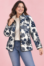 Veste matelassée blanc cassé à col montant | Porté sur une autre silhouette | Lounelle Paris