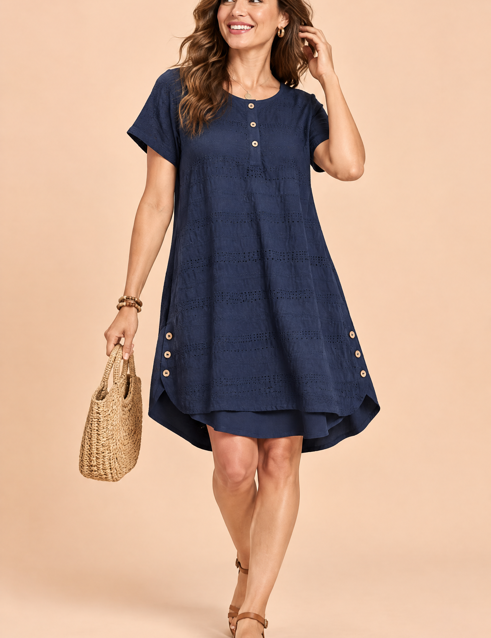 Blouse bleu marine oversize boutonnée devant | Vue de face | Lounelle Paris