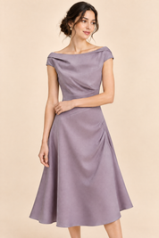 Robe trapèze violet jacinthe midi | Vue rapprochée | Lounelle Paris
