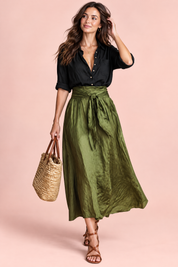 Ensemble chemise et jupe longue vert olive à taille nouée | Vue de face | Lounelle Paris
