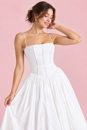Robe longue blanche à corset | Vue rapprochée | Lounelle Paris