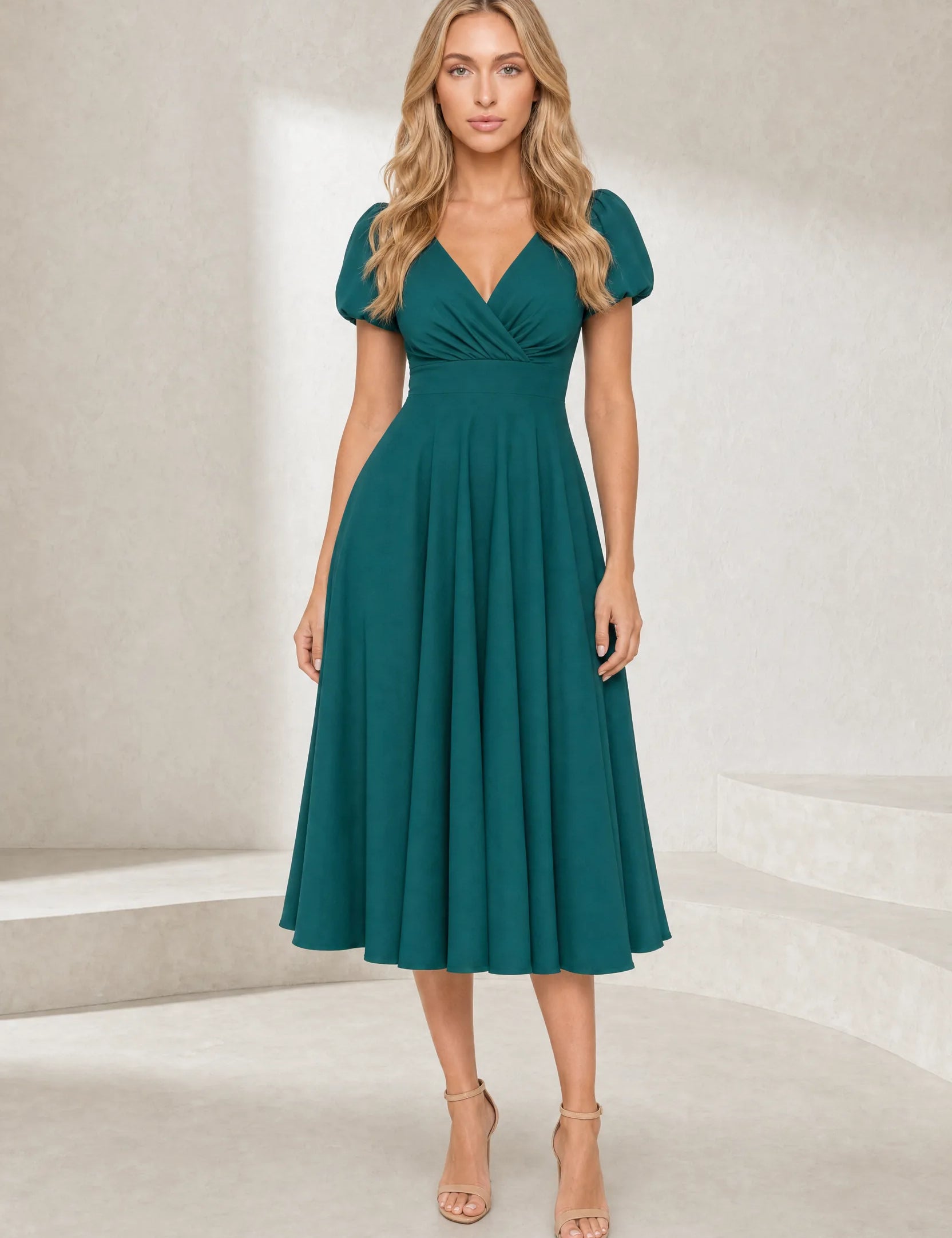 Robe col V croisé manches bouffantes | Lounelle Paris