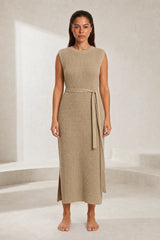 Robe longue en maille fendue