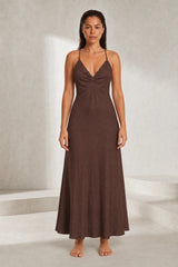 Robe longue marron bretelles croisées