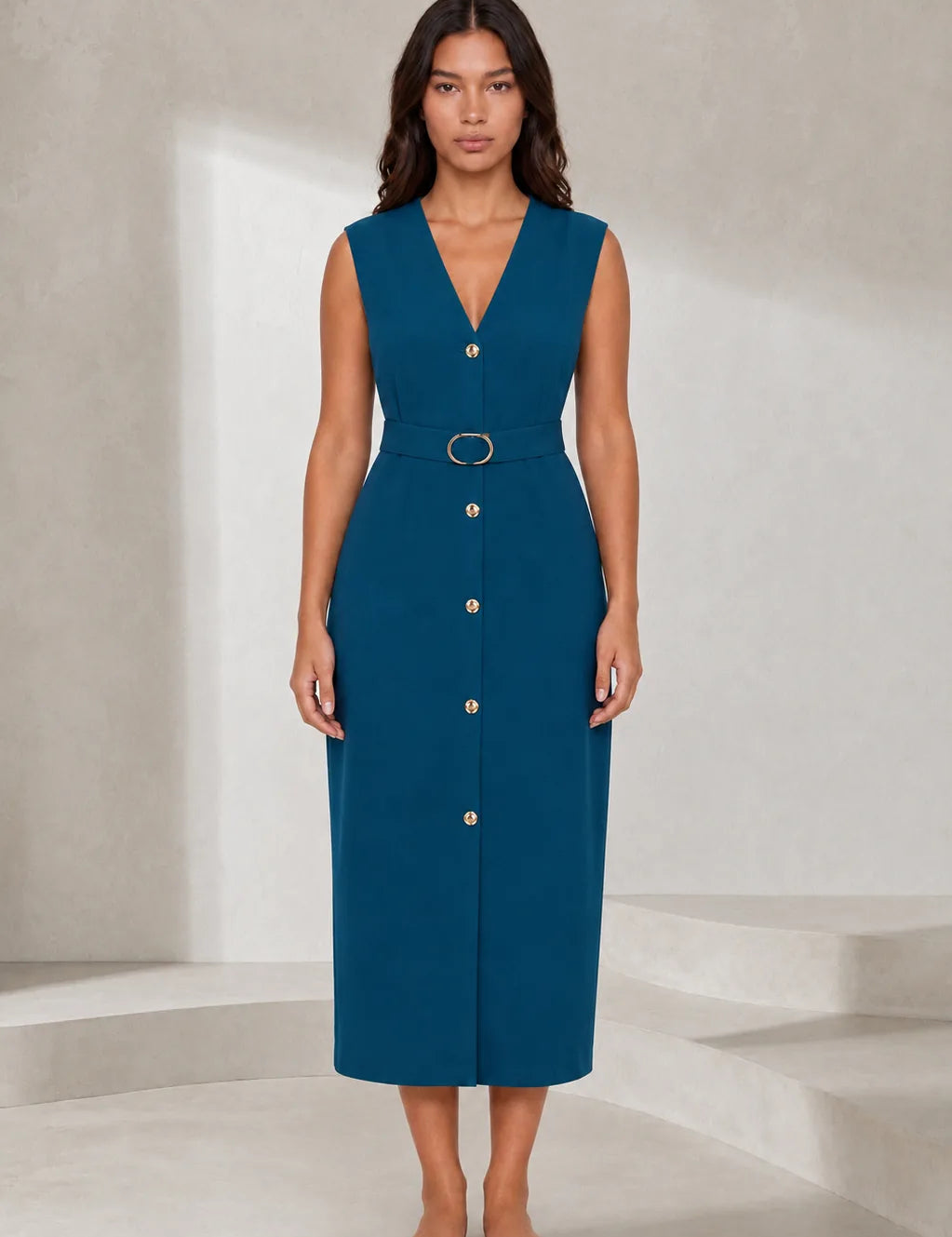 Robe noire col V ceinturée | Lounelle Paris